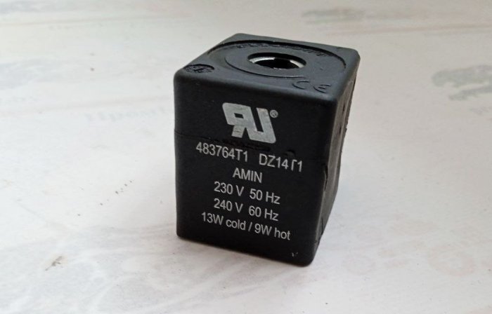 Картинка запчастей: Электромагнитная катушка PARKER/LUCIFER 483764T1 (DZ14T1) 230-240 V, 13/9 W 