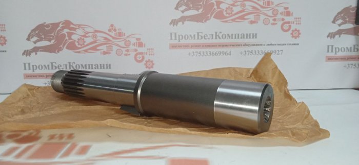 Картинка запчастей: Вал углового редуктора Manitou 563789 для MLT634-LSU TURBO, MLT634-120 LSU, MLT731 TURBO, MLT735-LSU TURBO, MLT735-120 LSU, MLT741-LSU TURBO, MLT741-120 LSU, MLT1035 L-LSU TURBO