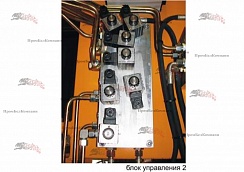 Картинка запчастей: Блок управления 2.0 на задней стене кабины слева 18-M08-003-107 для свелкопогрузчика Franz Kleine (Кляйн) RL 200 SF Mouse (Мышка)