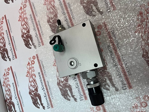 Гидравлический клапан регулирующий 3-ходовой 890226119 ( AC688344 ) в сборе с клапаном регулировочным VRC12/M5.75 ( AC688112 ) для Kverneland