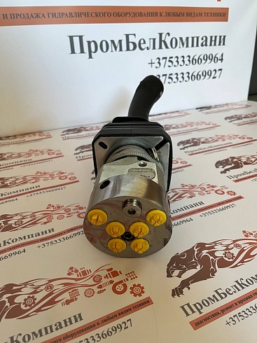 Клапан управления (Джойстик) HC-RCX, код 59088 (HPCJ3G21ESS0423001 по каталогу "Bondioli&Pavesi") для Амкодор 211