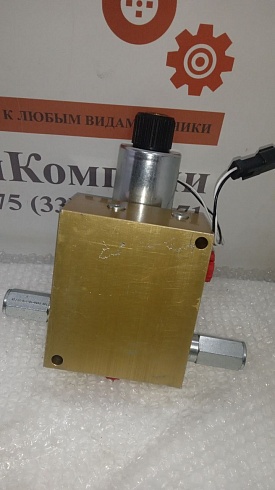 Гидравлический клапан EATON VICKERS MCD-9099 ( 13723 ) 02-187083 REV E + гидрораспределитель EATON VICKERS DG4V 5 OA M KUP6 D2 G6 20 + предохранительный клапан ( M734 ) RV3A-10-1-0-36/20 