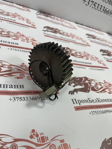 Муфта (шестерня) привода Manitou 7089 J25874 GG (25874)  z=33