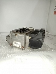 Картинка 3-х ( трёхсекционный ) секционный гидрораспределитель  sauer danfoss pvg32 ( 11017623 )