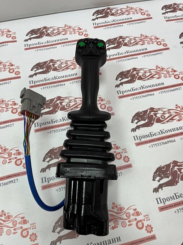 SVM400 Джойстик (блок управления) Walvoil 181420409 / SVM400/31-B