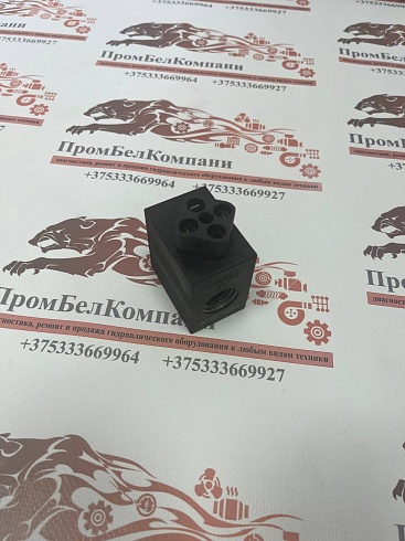 Электромагнитная катушка ( соленоид, электромагнитный клапан ) Walvoil 4SOL412011 10,5 VDC 36W