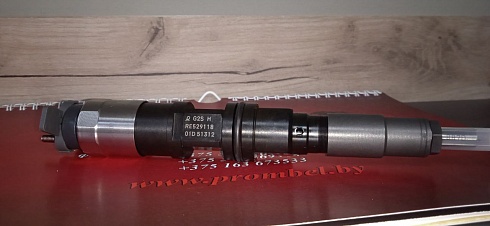 Топливная форсунка John Deere RE529118 (RE524382) аналог: Denso 095000-880 (095000880), 095000-6490 (0950006490), DZ100217